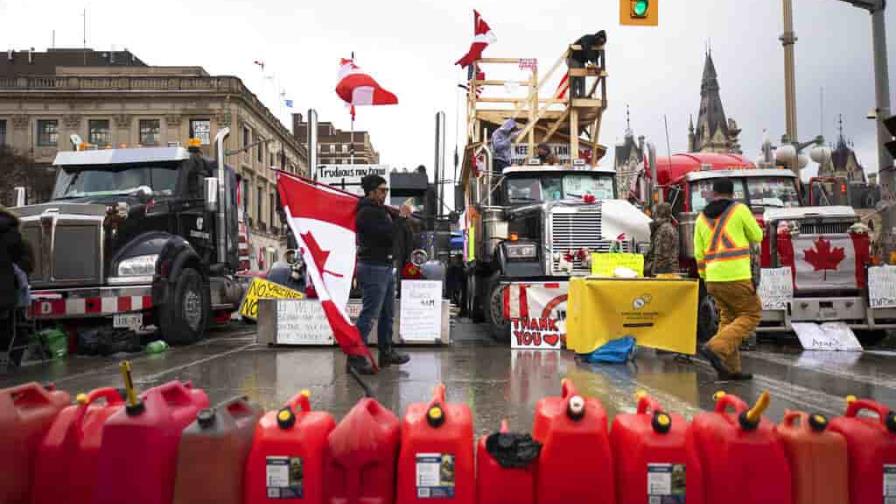 Canadá considera utilizar poderes de emergencia para acabar con protestas