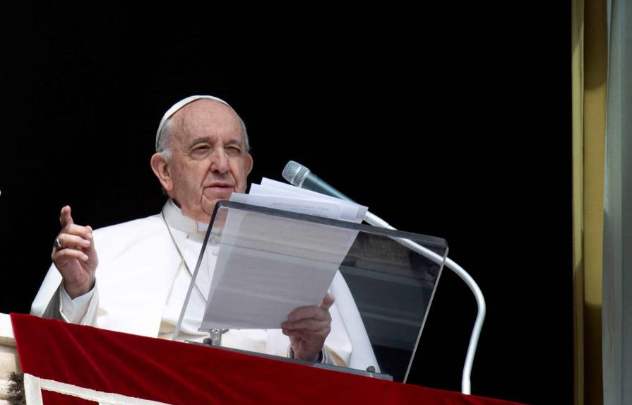 El papa apela a la conciencia de líderes mundiales para la paz en Ucrania