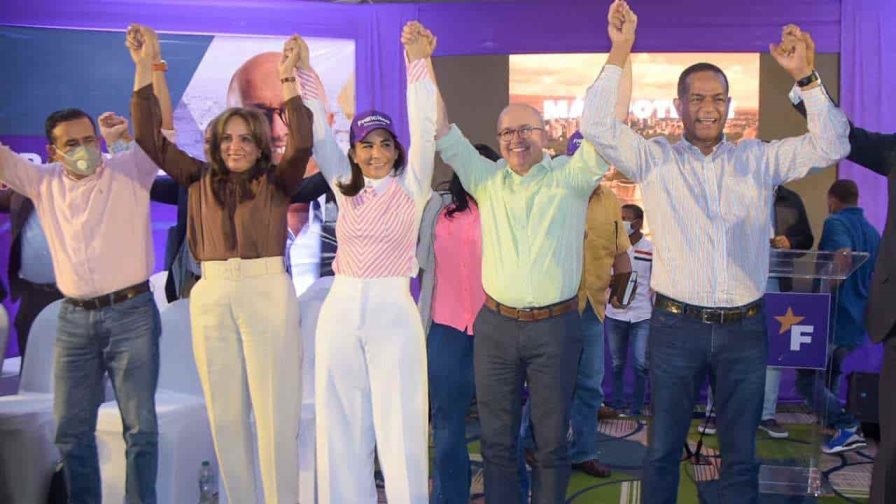 Domínguez Brito presenta su dirección de campaña para la zona norte