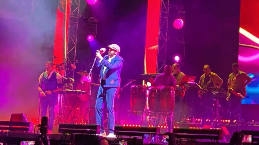 Vibrante estreno de “Entre Mar y Palmeras”, la gira de Juan Luis Guerra