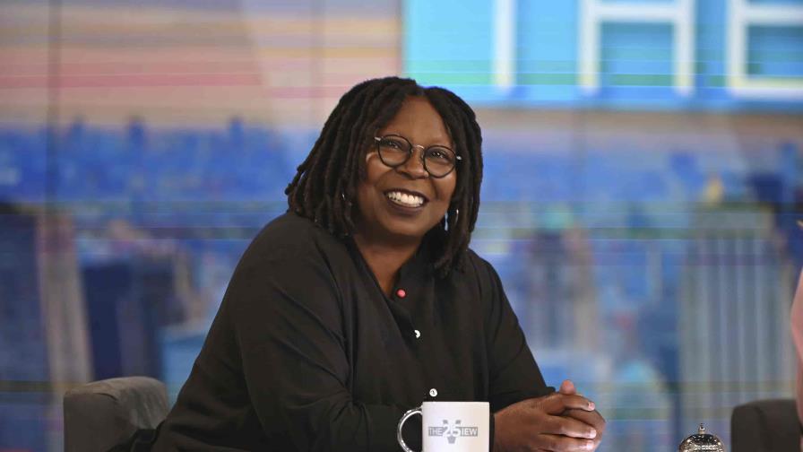 Whoopi Goldberg regresa a The View tras suspensión