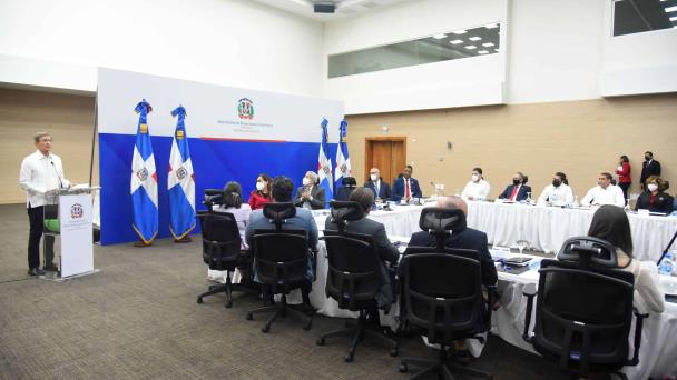 Comienzan las discusiones para la reforma de la política exterior y migratoria