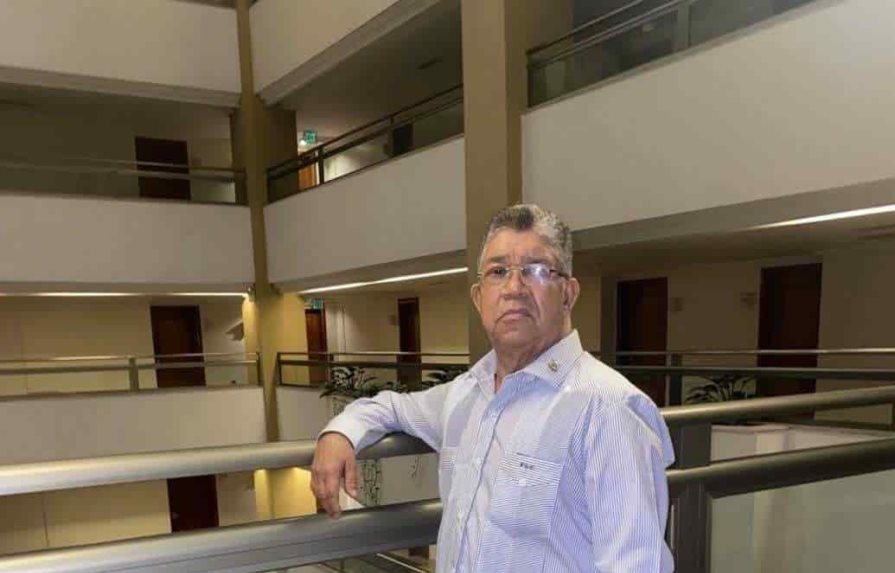 Diputado del PRM José Francisco López Chávez en estado grave de salud