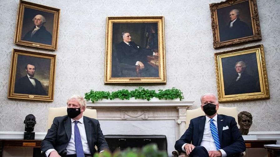 Biden y Johnson dicen que hay una “oportunidad para la diplomacia” en conflicto por Ucrania