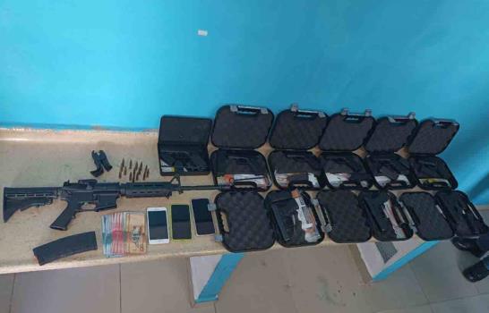 La Policía se incauta de 30 armas de fuego de distintos calibres