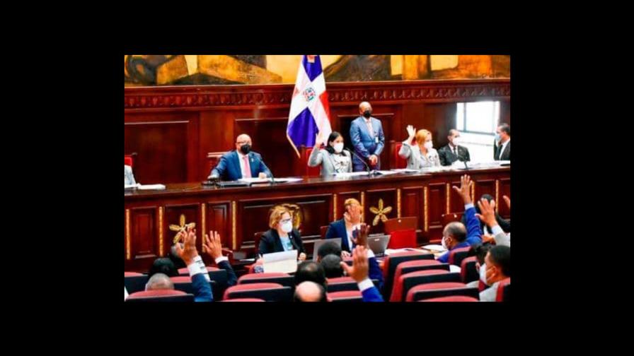 Buscan inhabilitar por 10 años a funcionarios por elección popular que no declaren bienes Buscan inhabilitar por 10 años a funcionarios por elección popular que no declaren bienes