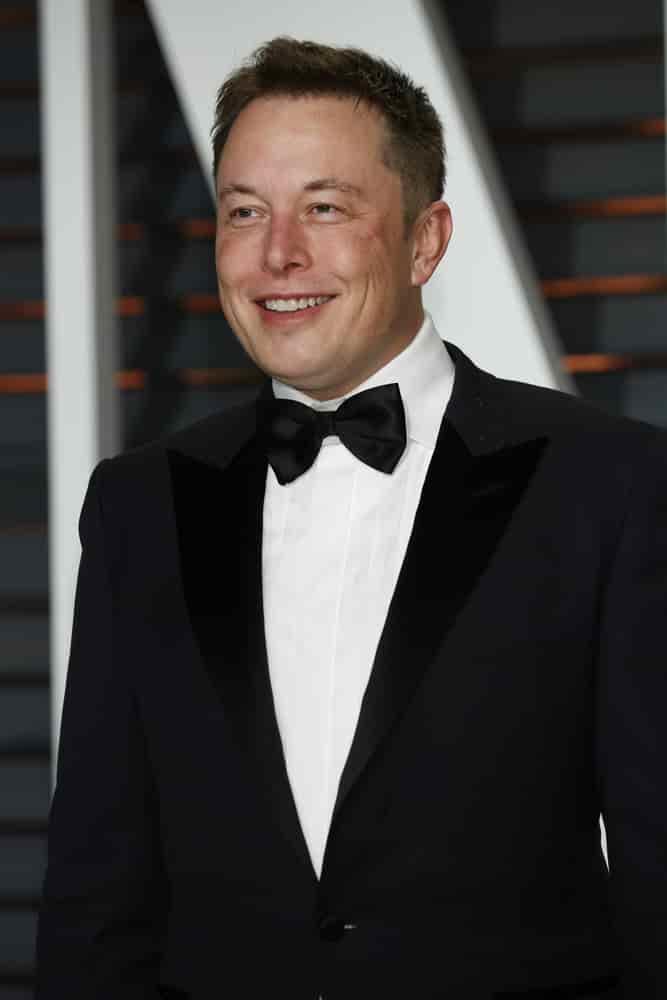 Elon Musk donó 5,740 millones en acciones a organizaciones caritativas