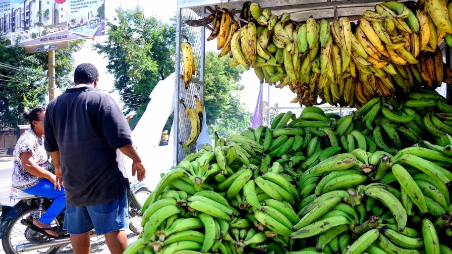 Vivienda, alimentos y bebidas, y transporte: grupos que más subieron de precios en enero