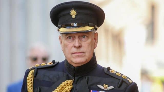 El príncipe Andrés llega a un acuerdo para evitar juicio por abuso sexual de menores