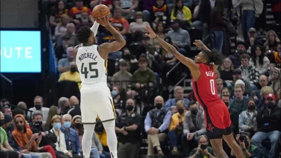 Aquí las 10 mejores de la NBA en la jornada de ayer