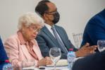 Proponen fusionar ministerios de la Juventud y la Mujer para crear un ministerio de la familia Proponen fusionar ministerios de la Juventud y la Mujer para crear un ministerio de la familia