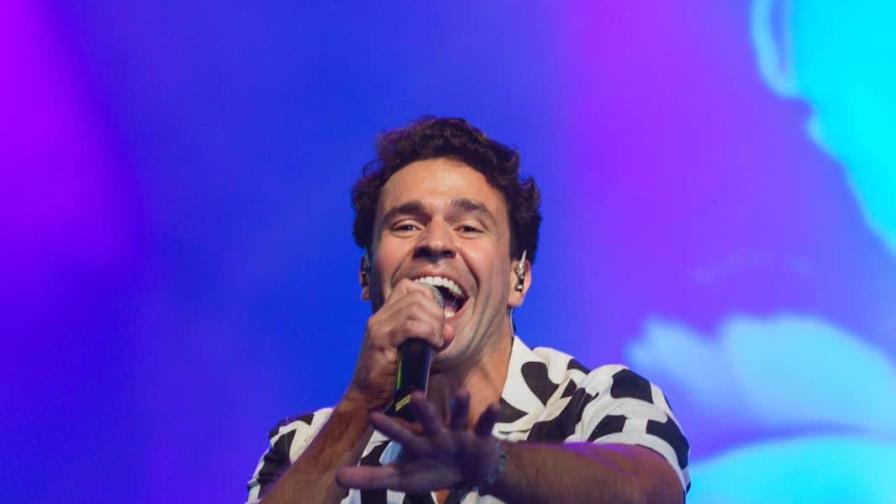 Esteban Nieto: “Mis canciones están compuestas de ritmos como el vallenato y el son