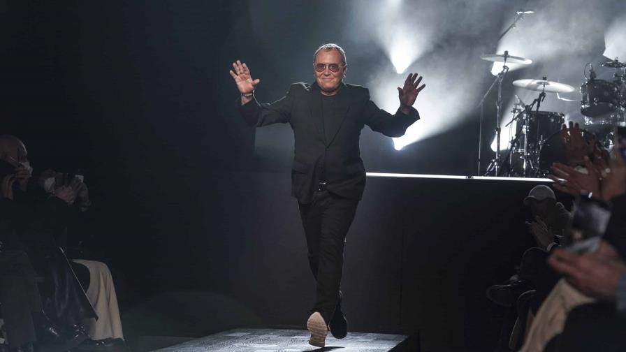 Michael Kors se inspira en una glamurosa noche de concierto en Nueva York Michael Kors se inspira en una glamurosa noche de concierto en Nueva York