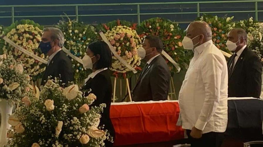 Presidente Abinader asiste a velatorio del diputado López Chávez Presidente Abinader asiste a velatorio del diputado López Chávez
