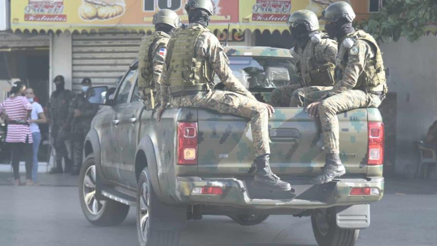 Militarizan barrio Capotillo ante llamado a protesta