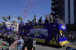 Fanáticos celebran con Rams título del Súper Bowl en LA