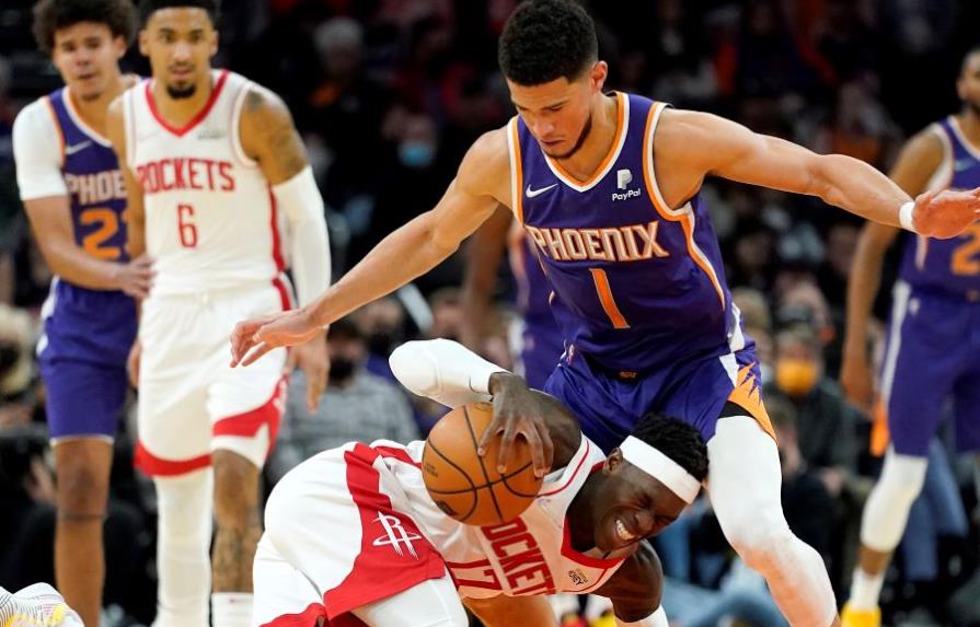 VÍDEO | Suns remontan para vencer a Rockets por séptima vez