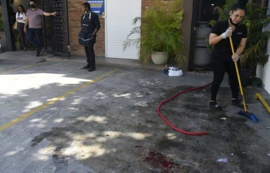 Reportan herido en accidente con arma de fuego en un restaurante del Distrito Nacional