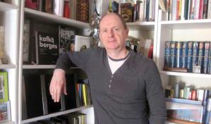 Las confesiones lectoras de Fernando Mar&iacute;as