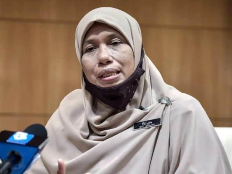 Viceministra de la Mujer de Malasia recomienda a los hombres pegar suavemente a sus esposas