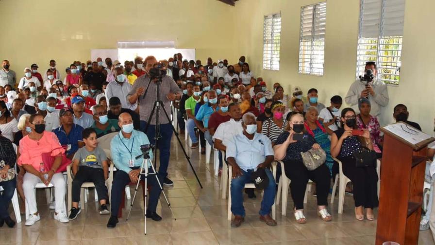 El Gobierno comienza titulación de propiedades en Los Alcarrizos y La Guáyiga