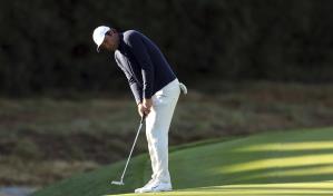 Niemann cierra día glorioso en Riviera; lidera por tres golpes