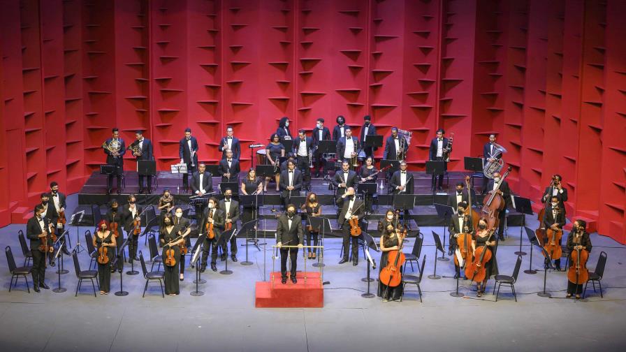 Obras de autores nacionales protagonizan “Concierto a la Patria” Obras de autores nacionales protagonizan “Concierto a la Patria”