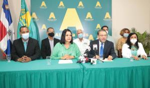 Alianza País asegura solo renunciaron 22 miembros