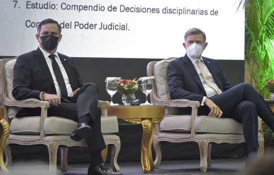 Suprema Corte presenta a diplomáticos propuesta de digitalización de procesos judiciales
