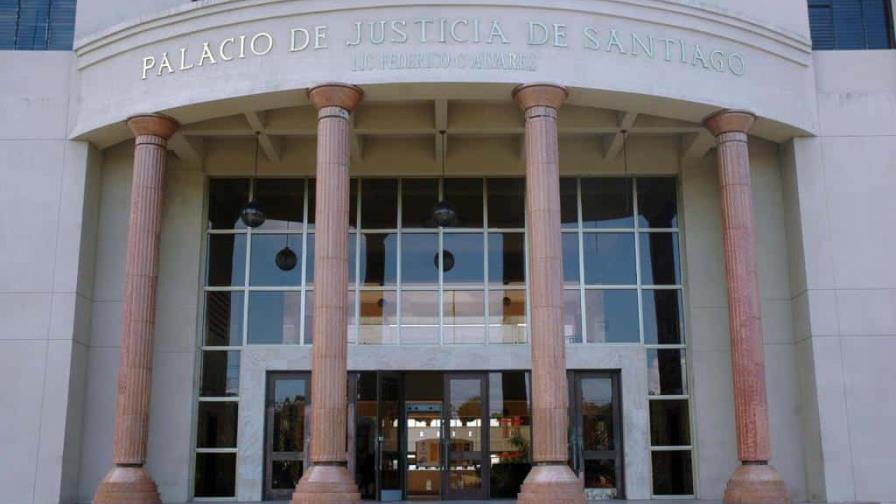 Aplazan medida  de coerción contra hombre habría enfrentado agentes de la DNCD en un dealer