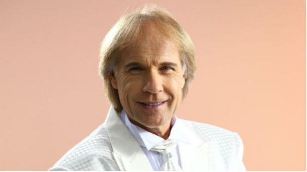 Richard Clayderman, maestro de la música de ascensor, saca su 35º álbum