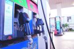El Gobierno subsidia RD$48 al gasoil y aumenta Bonogas para evitar alza pasaje