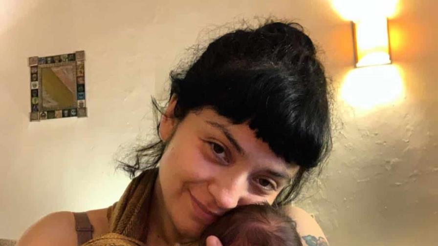 Mon Laferte ya es madre de Joel: ¡Soy la más feliz del planeta! Mon Laferte ya es madre de Joel: ¡Soy la más feliz del planeta!
