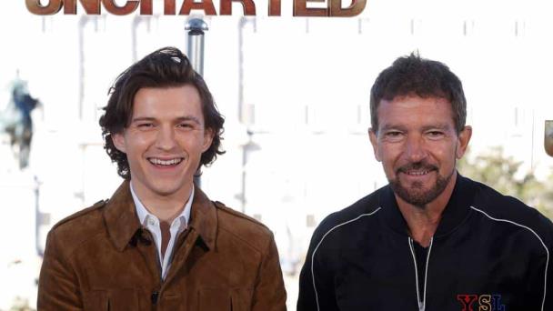 Tom Holland y Antonio Banderas triunfan en los cines de EEUU con Uncharted