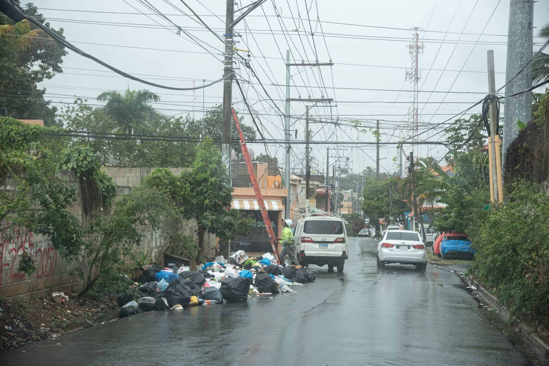 Calle José Francisco Castellano 11:38AM.