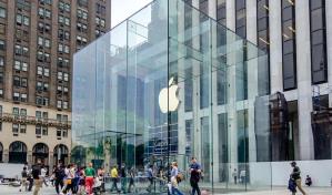 Hombre retiene a 70 rehenes y pide 200 millones en criptomonedas en un Apple Store
