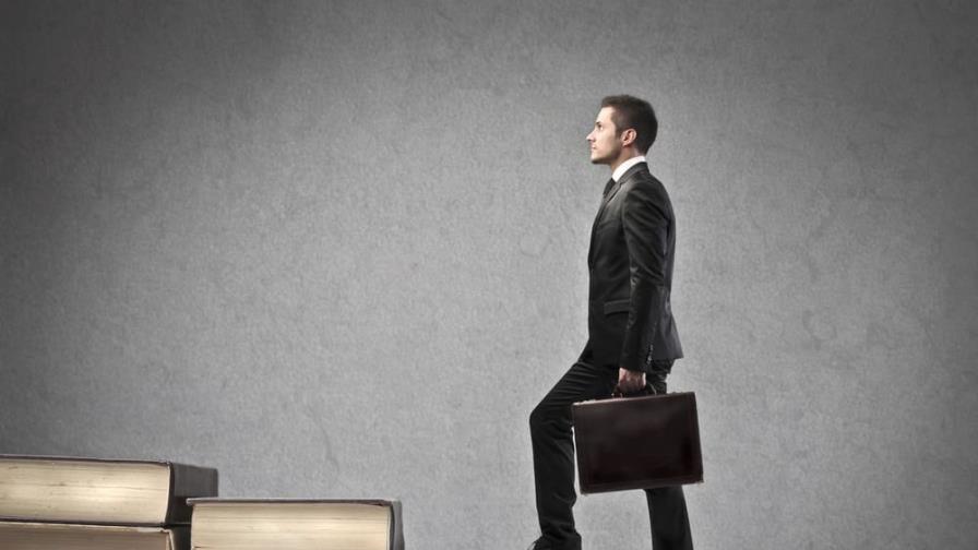 Errores que debes evitar si quieres conseguir un ascenso laboral Errores que debes evitar si quieres conseguir un ascenso laboral