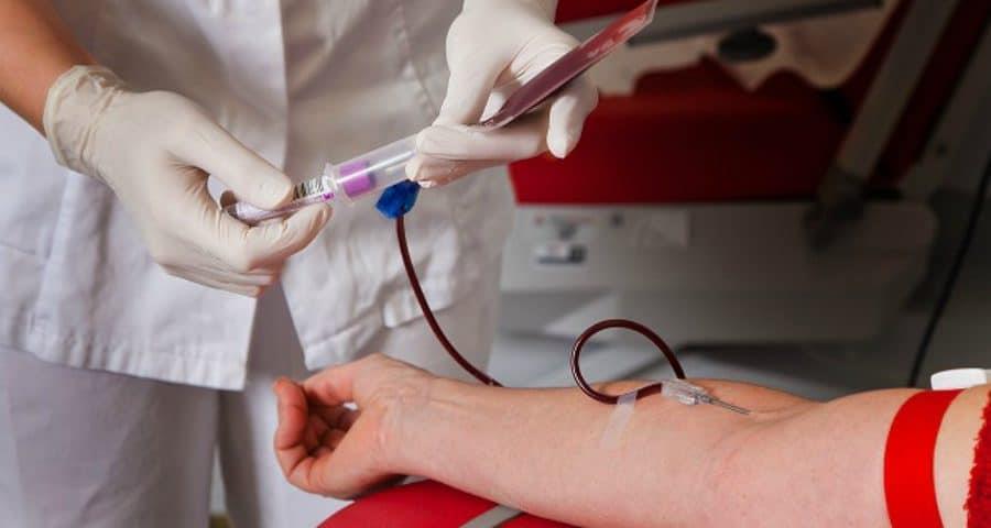 Familia pide sangre para señora que requiere cirugía cardíaca