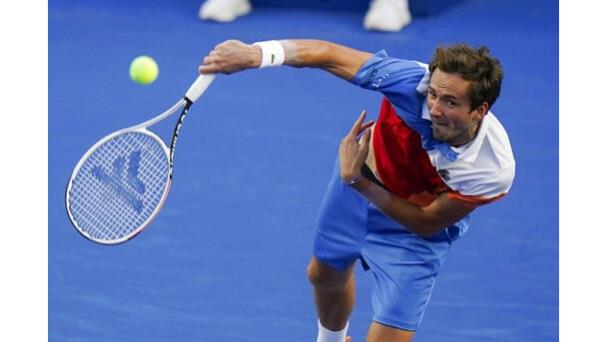 Medvedev vence a Andújar y se acerca a la cima del Abierto Mexicano de Tenis