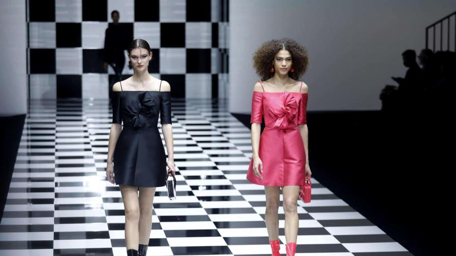 Armani y Prada desfilan en Milán con Kardashian y Dybala como espectadores