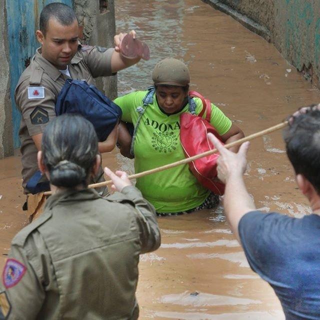 Aumentan a 217 los muertos por las inundaciones en el sur de Brasil