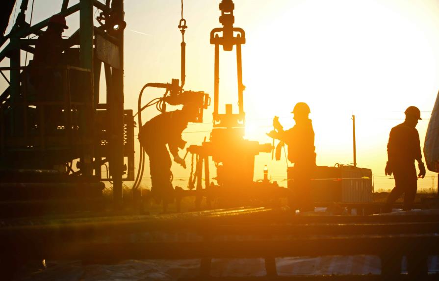 El petróleo de Texas abre con un descenso del 1.2 %, hasta 91.73 dólares