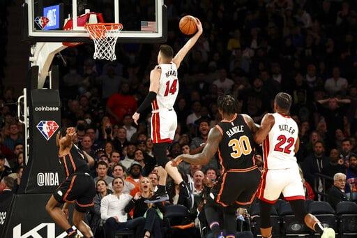 Heat vence a Knicks pese al mejor día de Barrett
