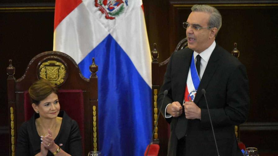 Senadores y diputados opositores consideran discurso del presidente Abinader es reeleccionista
