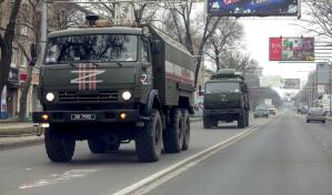 La invasión rusa de Ucrania tropieza en Kiev y expone a Moscú a nuevas sanciones