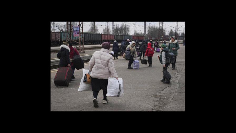 Cuatro de los 20 dominicanos varados en Ucrania fueron trasladados a Polonia Cuatro de los 20 dominicanos varados en Ucrania fueron trasladados a Polonia