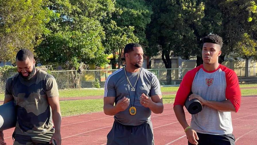 Emyi Capellán, el responsable de la preparación física de Juan Soto Emyi Capellán, el responsable de la preparación física de Juan Soto