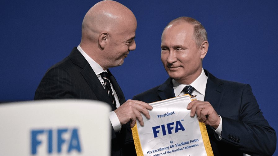 La FIFA y la UEFA suspenden a selecciones y clubes de Rusia