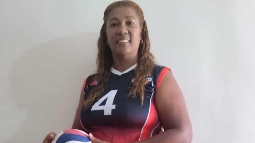 Voleibol playero Hato Mayor/Vicentillo, dedicado a Flor Colón