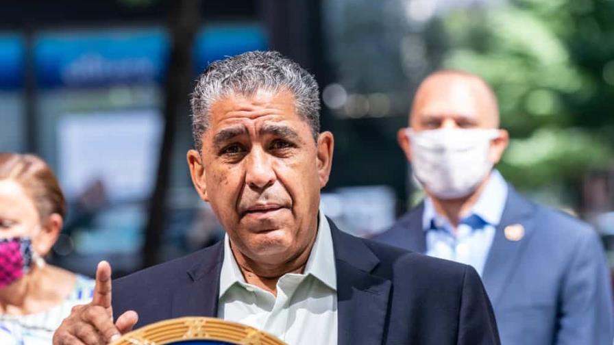 Congresista Adriano Espaillat había reprochado retrasos de JetBlue